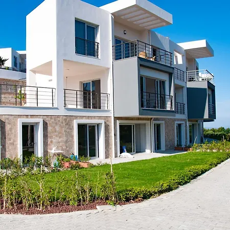 1 Apart At Kusadasi Village Apartment Sogucak